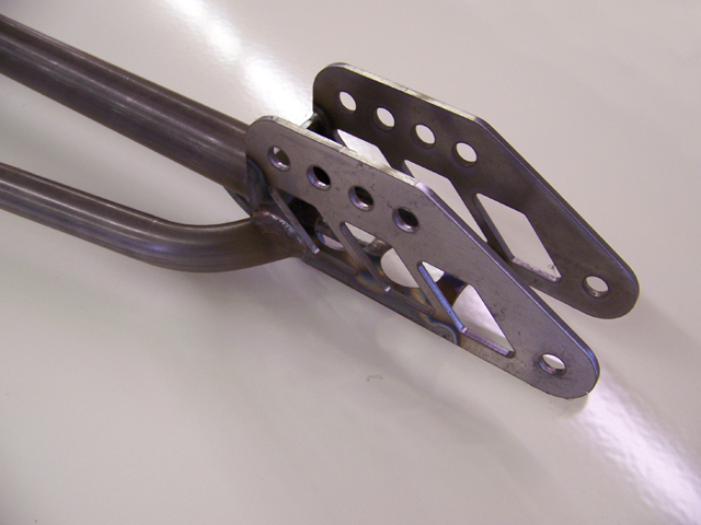 Four link bracket